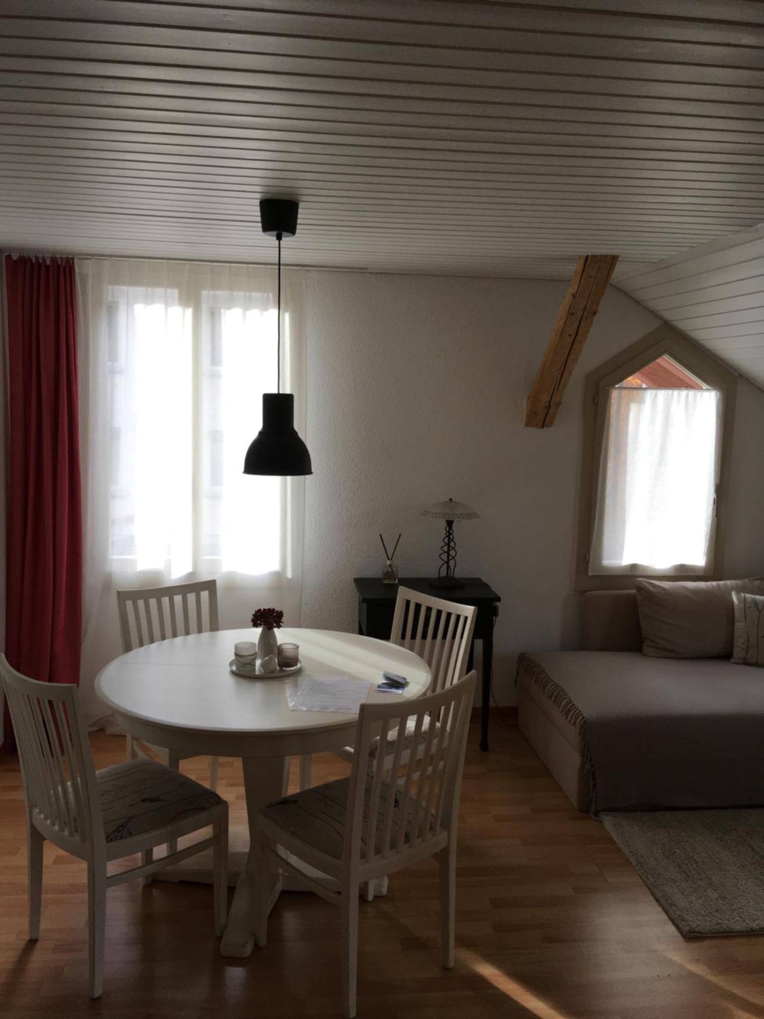 B3 Apartment Gsteigwiler Екстер'єр фото